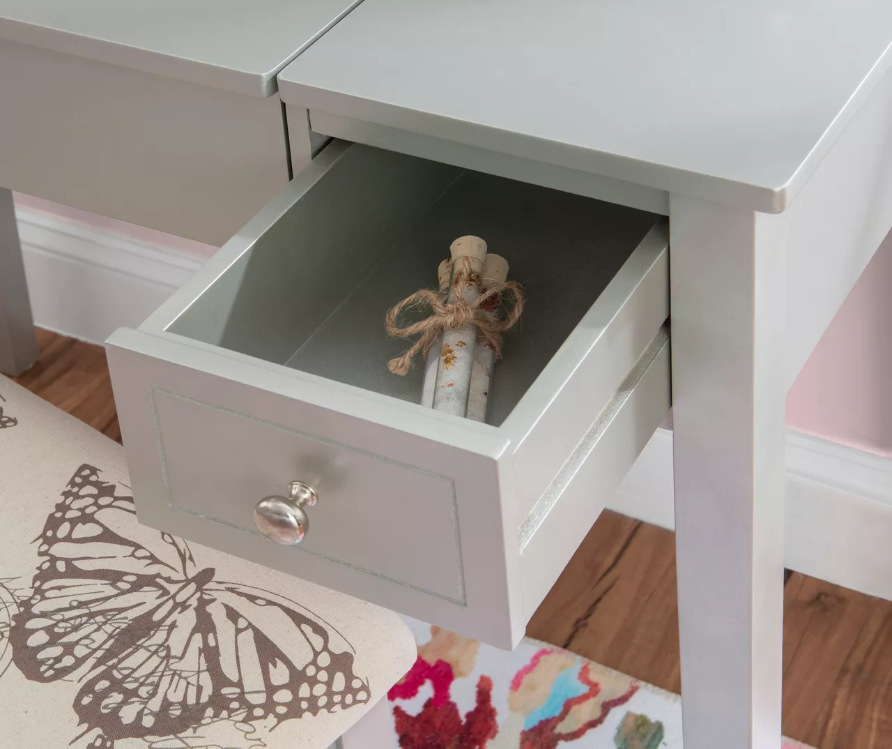 Butterfly Mirror Vanity Set With Stool - Image 17