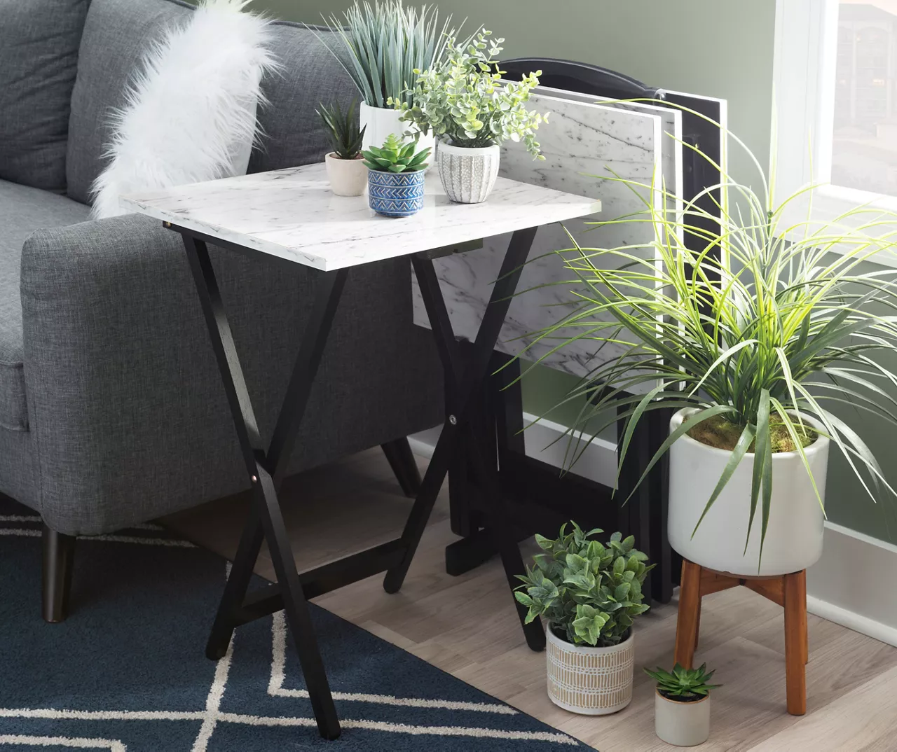 Davis White Faux Marble Tray Tables With Stand, 5-Piece Set - Image 7