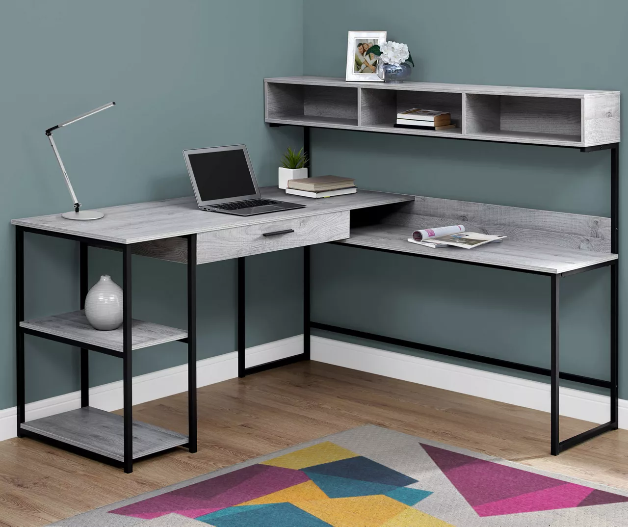 Monarch L-Shaped Corner Desk With Hutch - Image 3