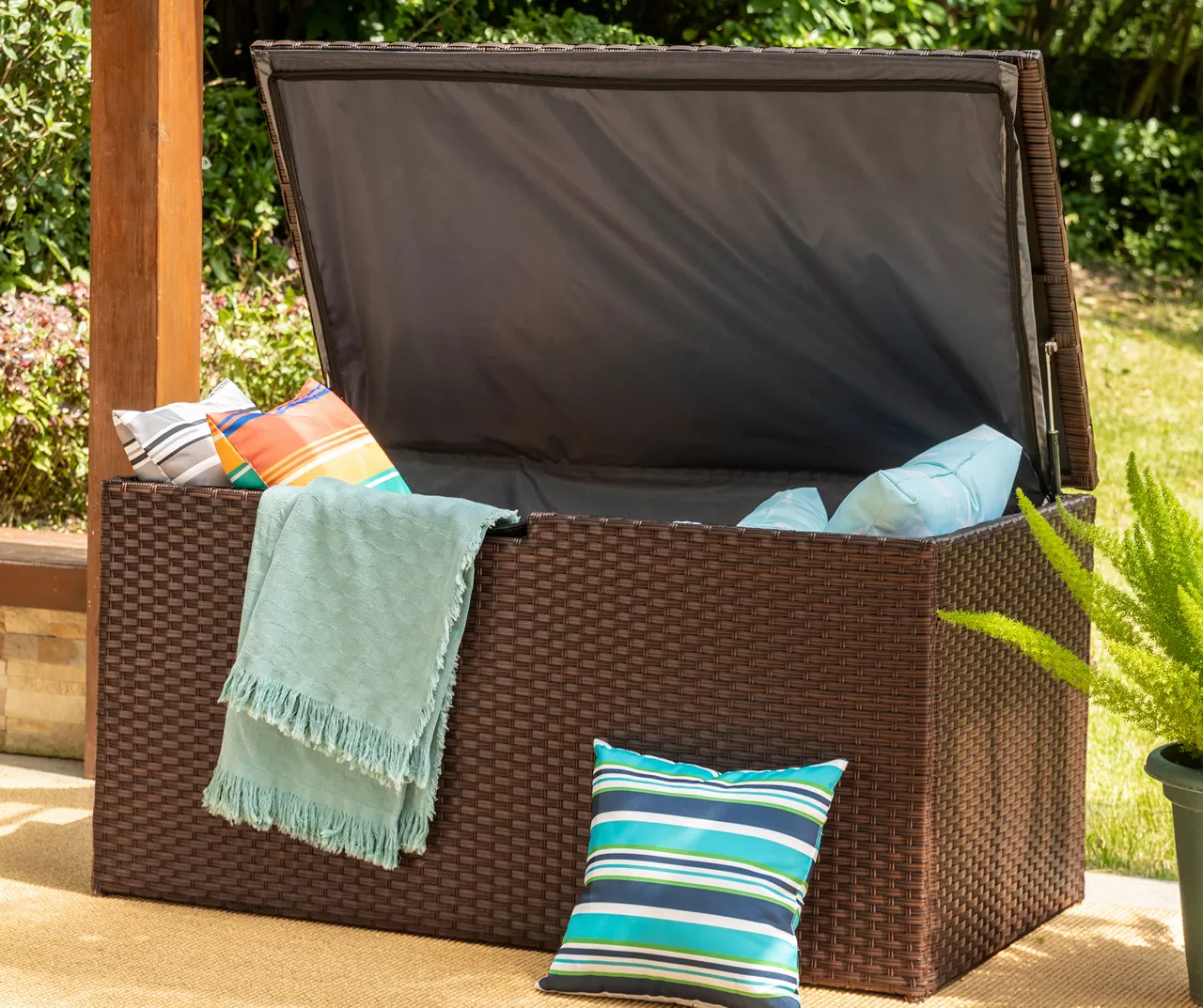 Brown 140-Gallon All-Weather Wicker Storage Deck Box - Image 3