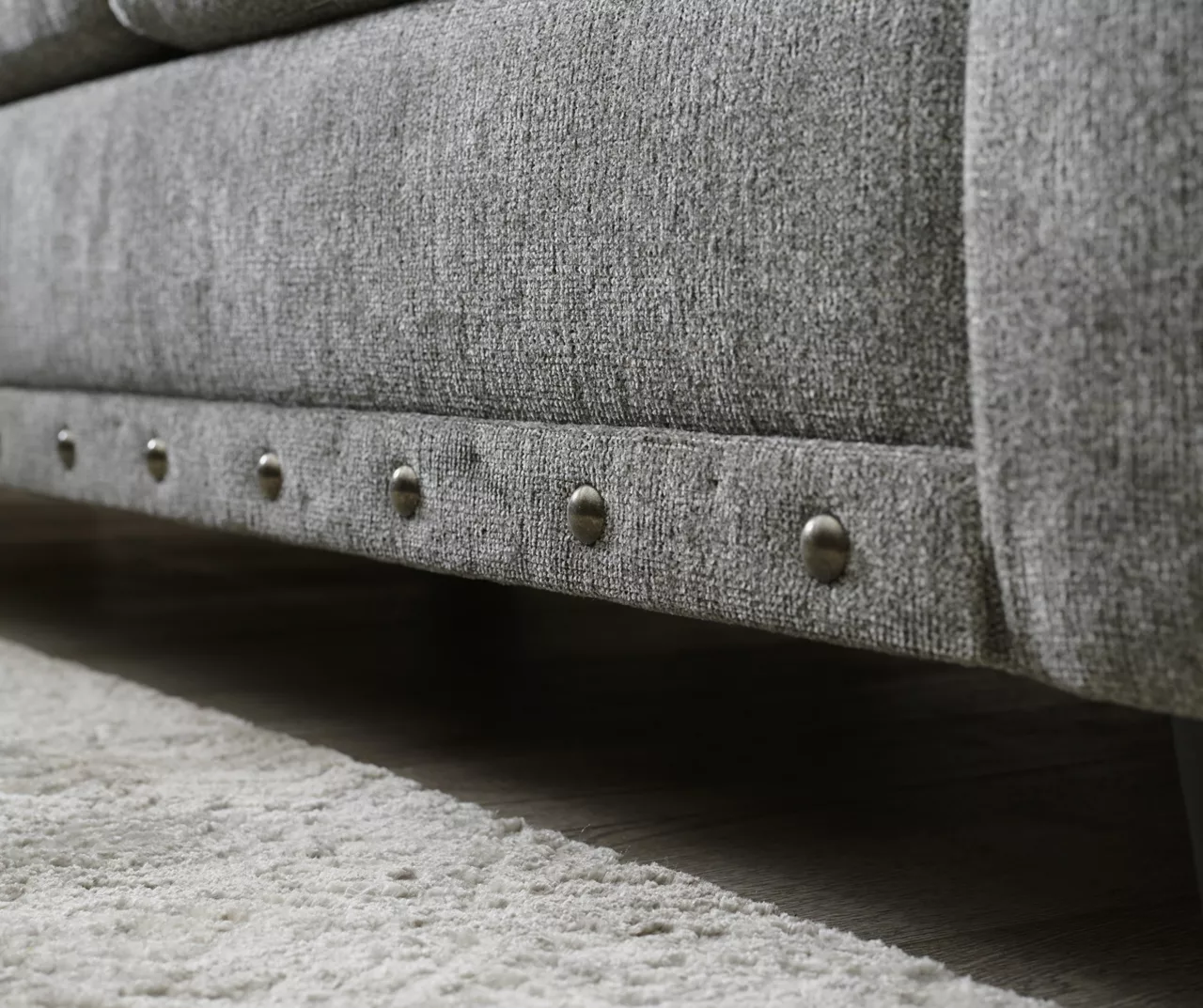 Alexandria Gray Chenille Loveseat - Image 5